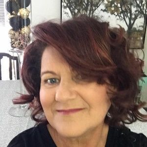 Meet your Posher, Janice